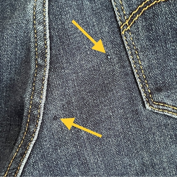 Levi's 724 High Rise Straight Jeans Distressed Ripped - Picture 12 of 16